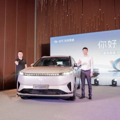 智能生活家 东风奕派eπ008上市发布会暨私享品鉴会举行